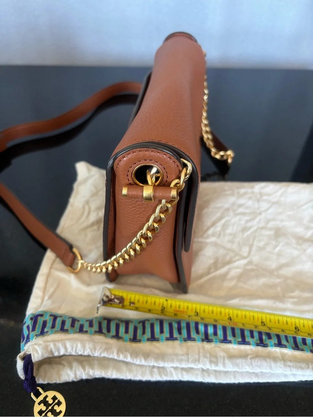 Authentic Tory Burch Carson Brown Leather Crossbody Bag with gold Chain